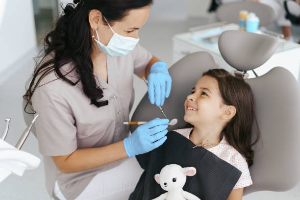 Best Emergency Dental Care for Broken or Chipped Teeth in South Beach, FL